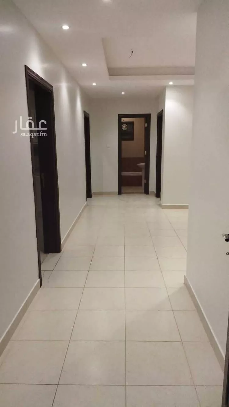 شقة للإيجار في شارع أبي فراس الحمداني ، حي الرائد ، الرياض ، منطقة الرياض