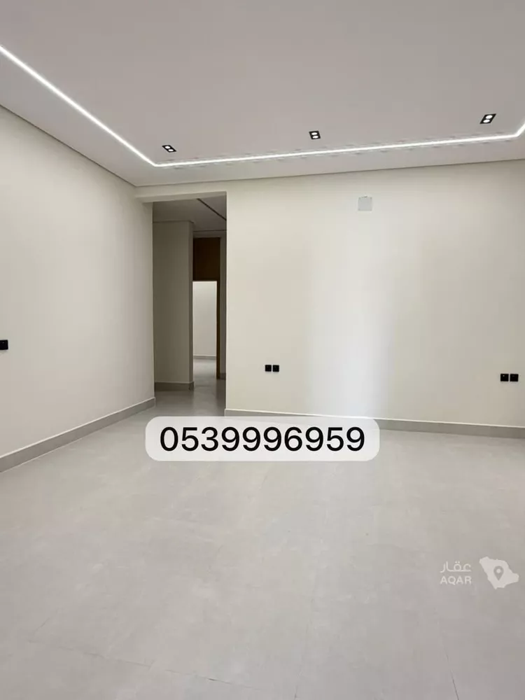 Floor for Sale in Riyadh Dirab 6