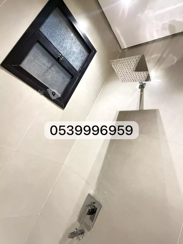Floor for Sale in Riyadh Dirab 13