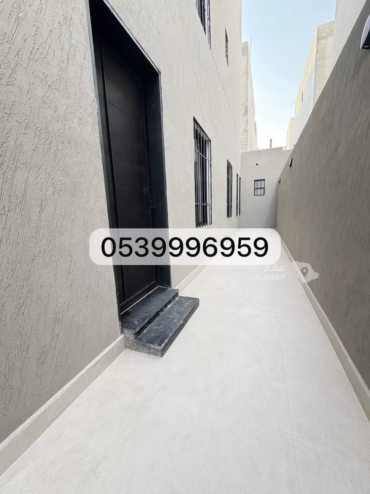 Floor for Sale in Riyadh Dirab 14