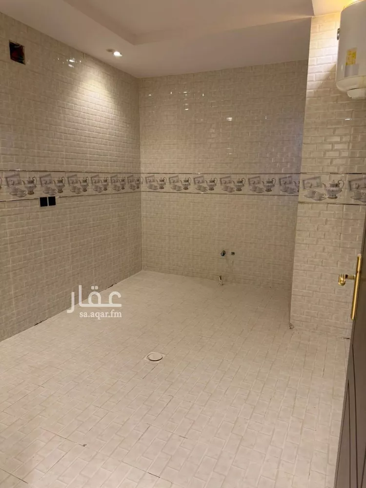 شقة للبيع في شارع المضايا, حي ظهرة لبن, مدينة الرياض, منطقة الرياض 7