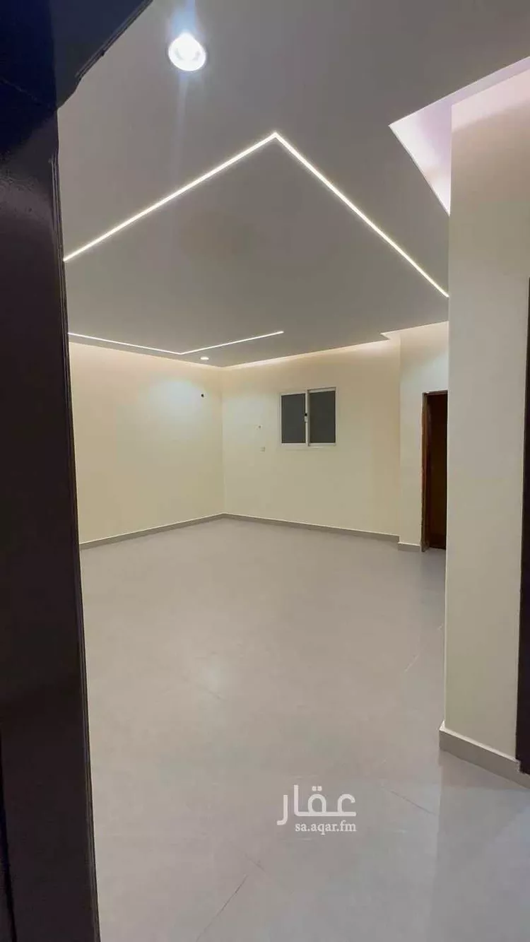 فيلا للإيجار في شارع تهامة, حي عرقة, مدينة الرياض, منطقة الرياض صورة 4