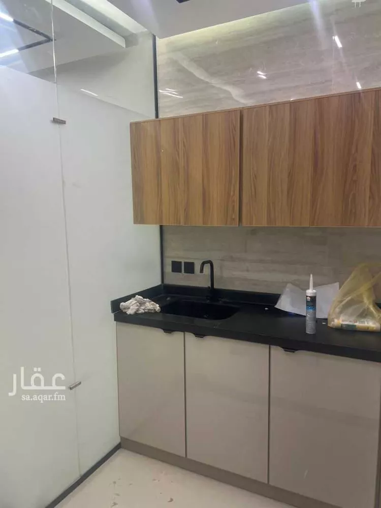 مكتب تجاري للإيجار في شارع نجد, حي ظهرة لبن, مدينة الرياض, منطقة الرياض صورة 4