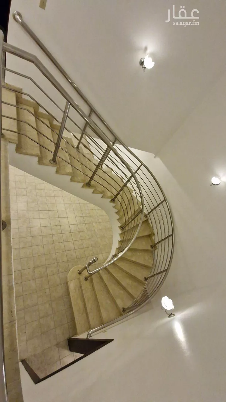 فيلا للبيع في شارع جمال الاسلام, حي الراكة الجنوبية, مدينة الخبر, المنطقة الشرقية صورة 4