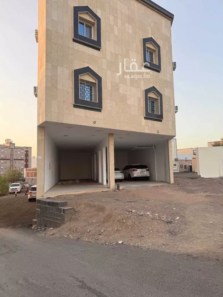 محل للإيجار في شارع حدير ابن كريب ، حي الظاهرة ، المدينة المنورة ، منطقة المدينة المنورة