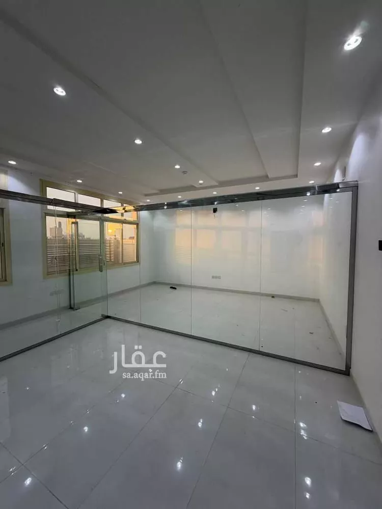مكتب تجاري للإيجار في شارع السلامه, حي النرجس, مدينة الرياض, منطقة الرياض صورة 2
