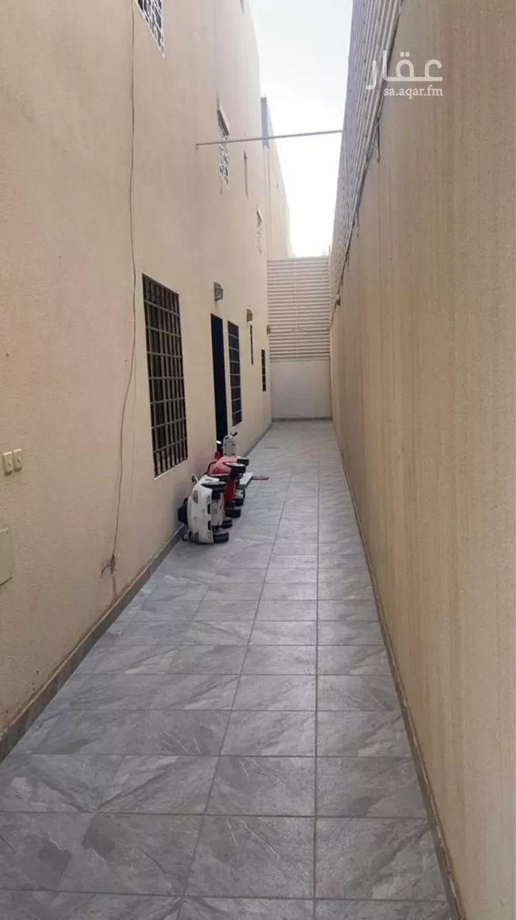 فيلا للبيع في شارع وادي الاعشاب, حي الصحافة, مدينة الرياض, منطقة الرياض 7