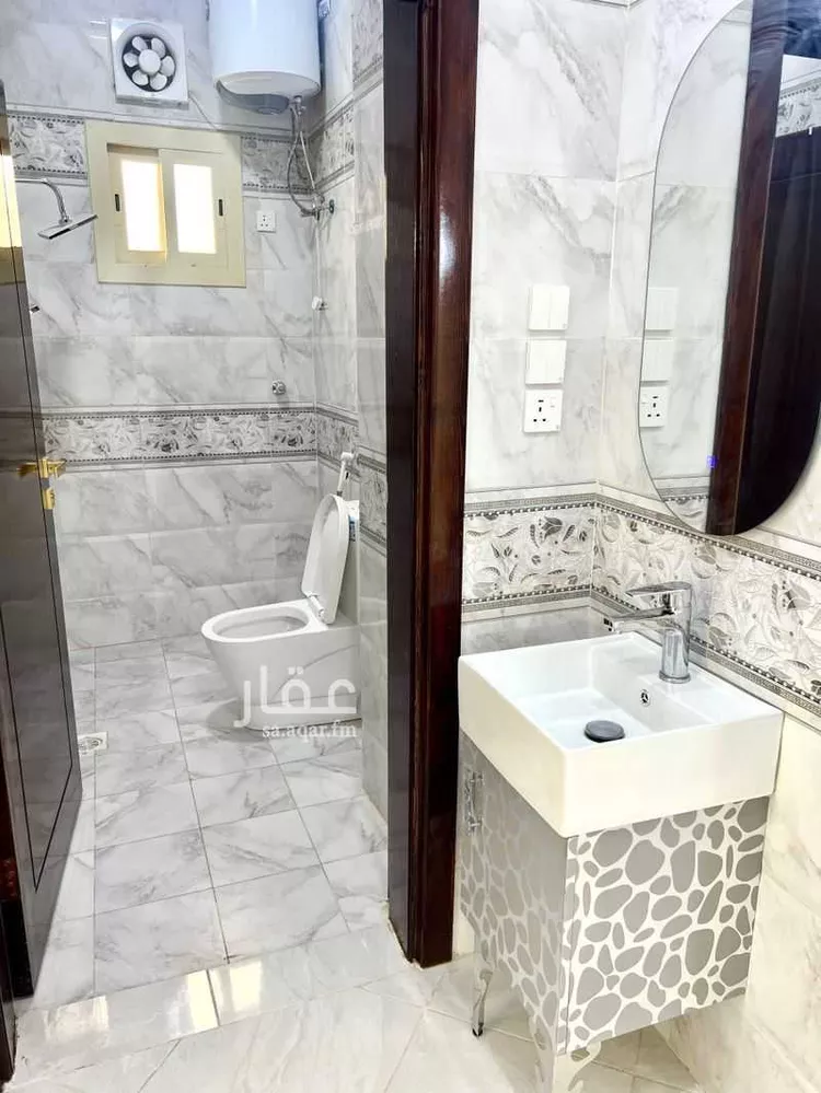 شقة للإيجار في شارع ياسر بن عامر بن مالك, حي المنتزهات, مدينة الباحة, منطقة الباحة صورة 3