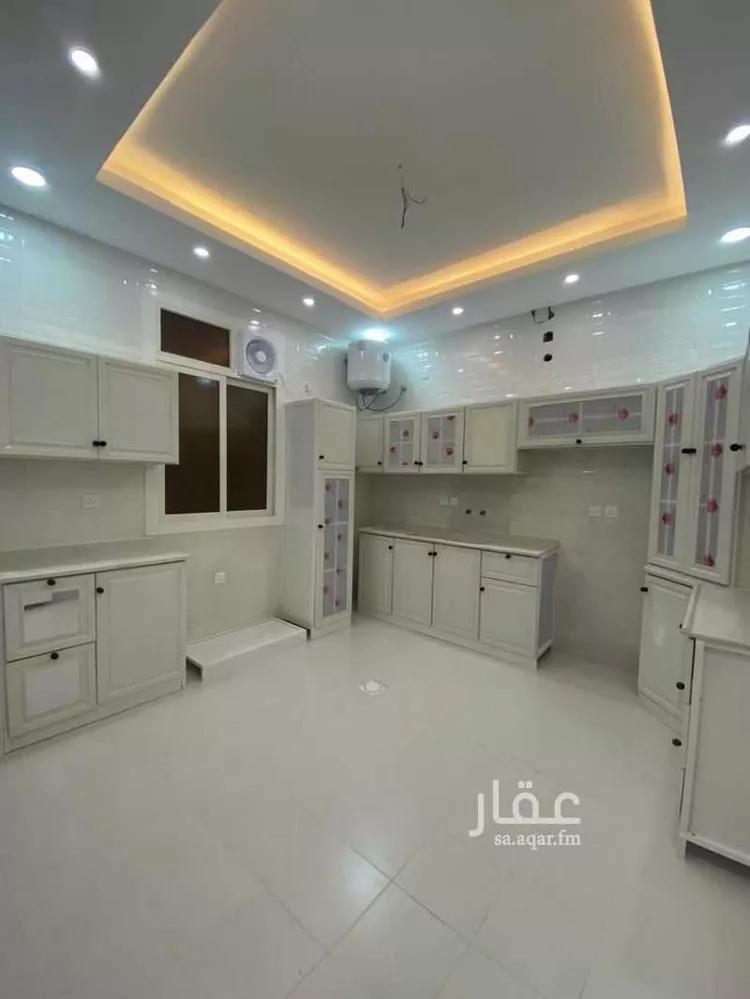 شقة للإيجار في حي ، شارع 31 العرين ، حي العرين ، أبها ، منطقة عسير