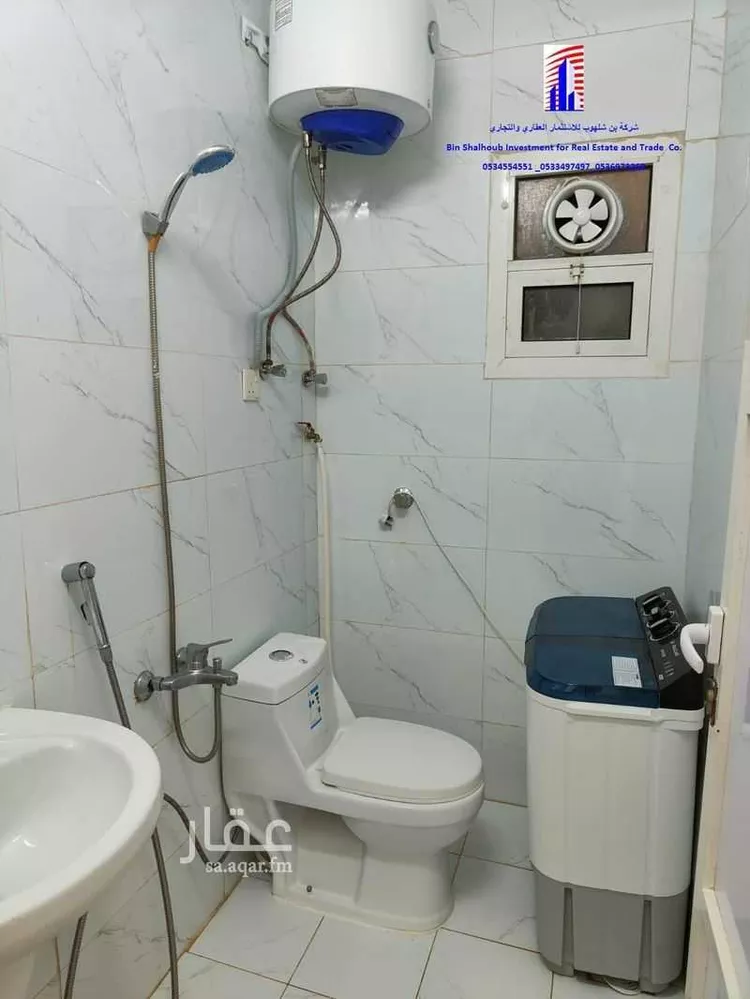 عمارة للإيجار في شارع عبدالله الدملوجي, حي الضباط, مدينة الرياض, منطقة الرياض 1 صورة