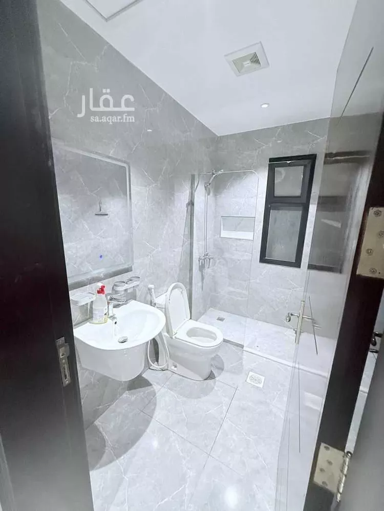 شقة للإيجار في شارع علقان, حي النزهة, مدينة جدة, منطقة مكة المكرمة صورة 3