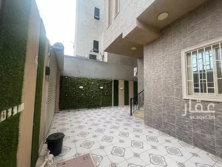 فيلا للبيع في شارع سرية عكاشة محصن , حي النور, مدينة جدة, منطقة مكة المكرمة صورة 4