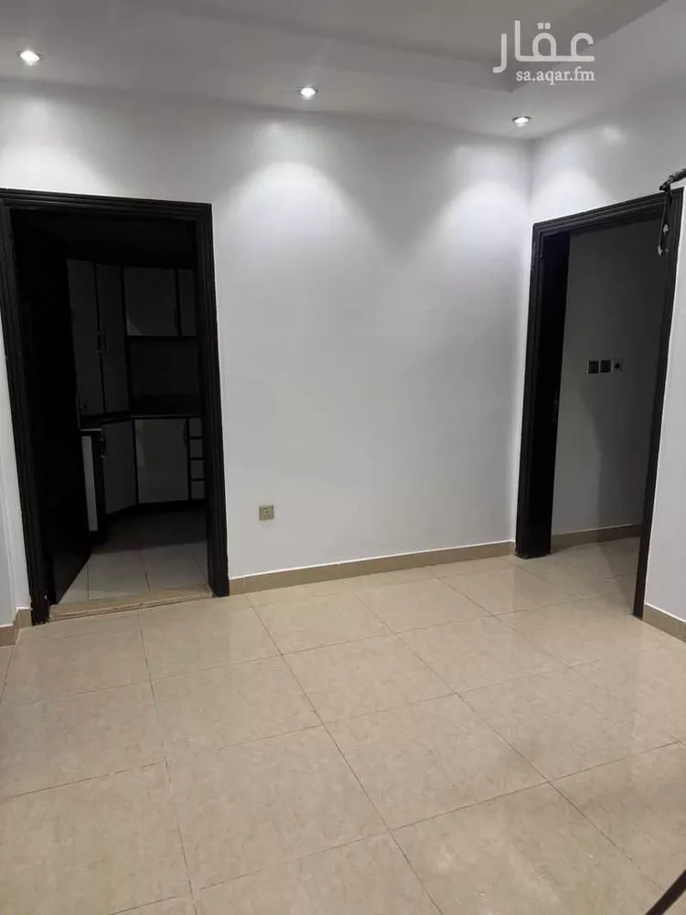شقة للإيجار في شارع أبو بريده الأشعري, حي مريخ, مدينة جدة, منطقة مكة المكرمة صورة 3