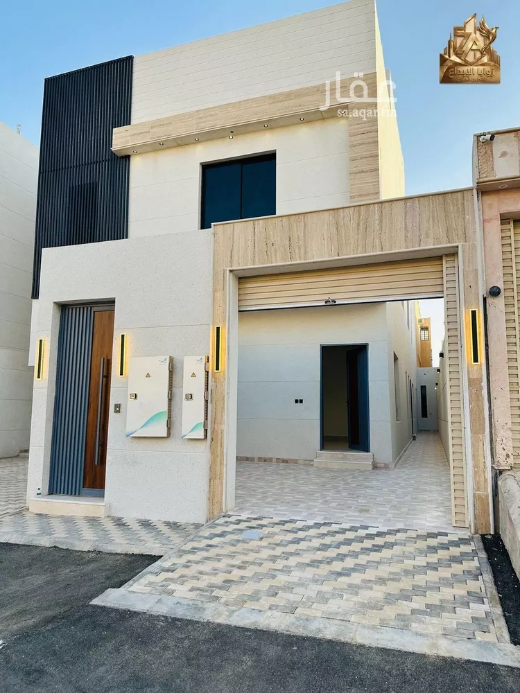 Floor for Sale in Riyadh Tuwaiq