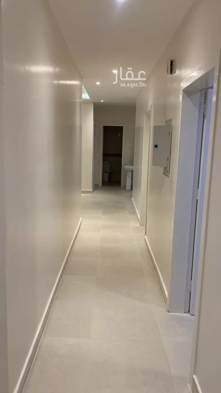 شقة للإيجار في شارع محمد بن عبدالعزيز الدغيثر, حي الملقا, مدينة الرياض, منطقة الرياض صورة 4