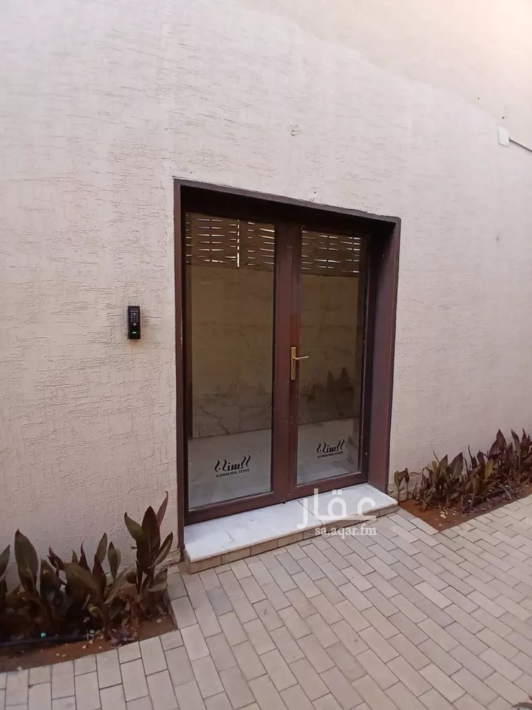 Commercial Office for Rent in Riyadh Al Malqa صورة 2