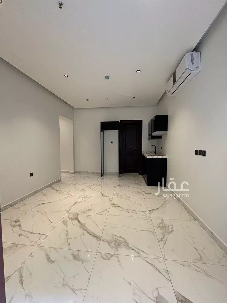 شقة للإيجار في شارع الدهناء, حي الملقا, مدينة الرياض, منطقة الرياض صورة 3