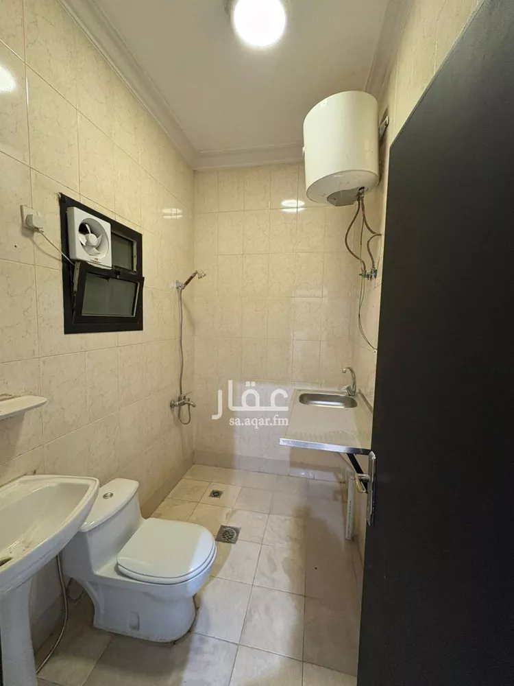 شقة للإيجار في شارع الافضلي, حي الملقا, مدينة الرياض, منطقة الرياض صورة 3