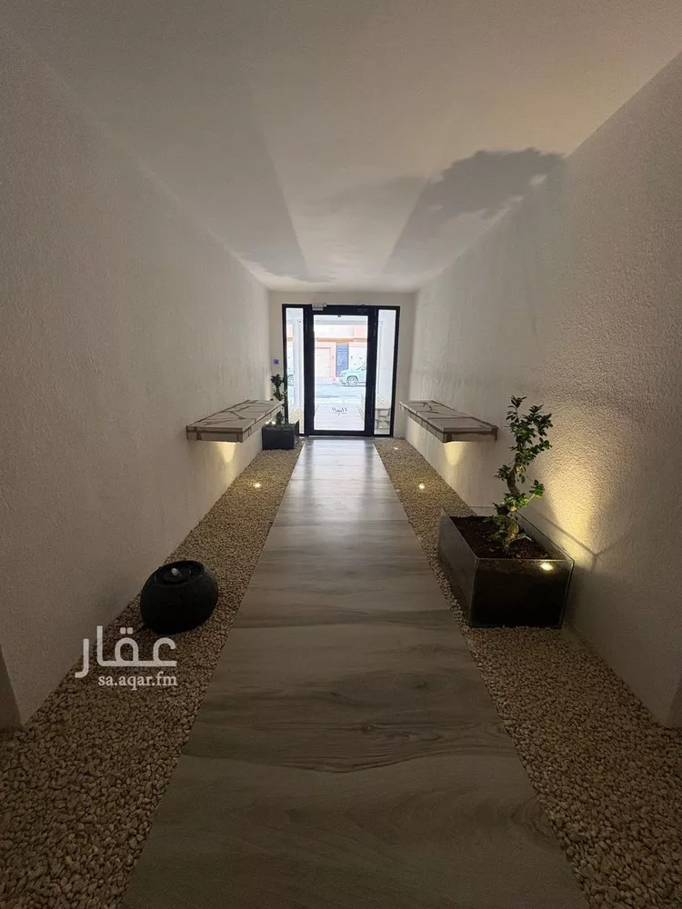 شقة للإيجار في شارع محمد بن عبدالعزيز الدغيثر, حي الملقا, مدينة الرياض, منطقة الرياض صورة 3