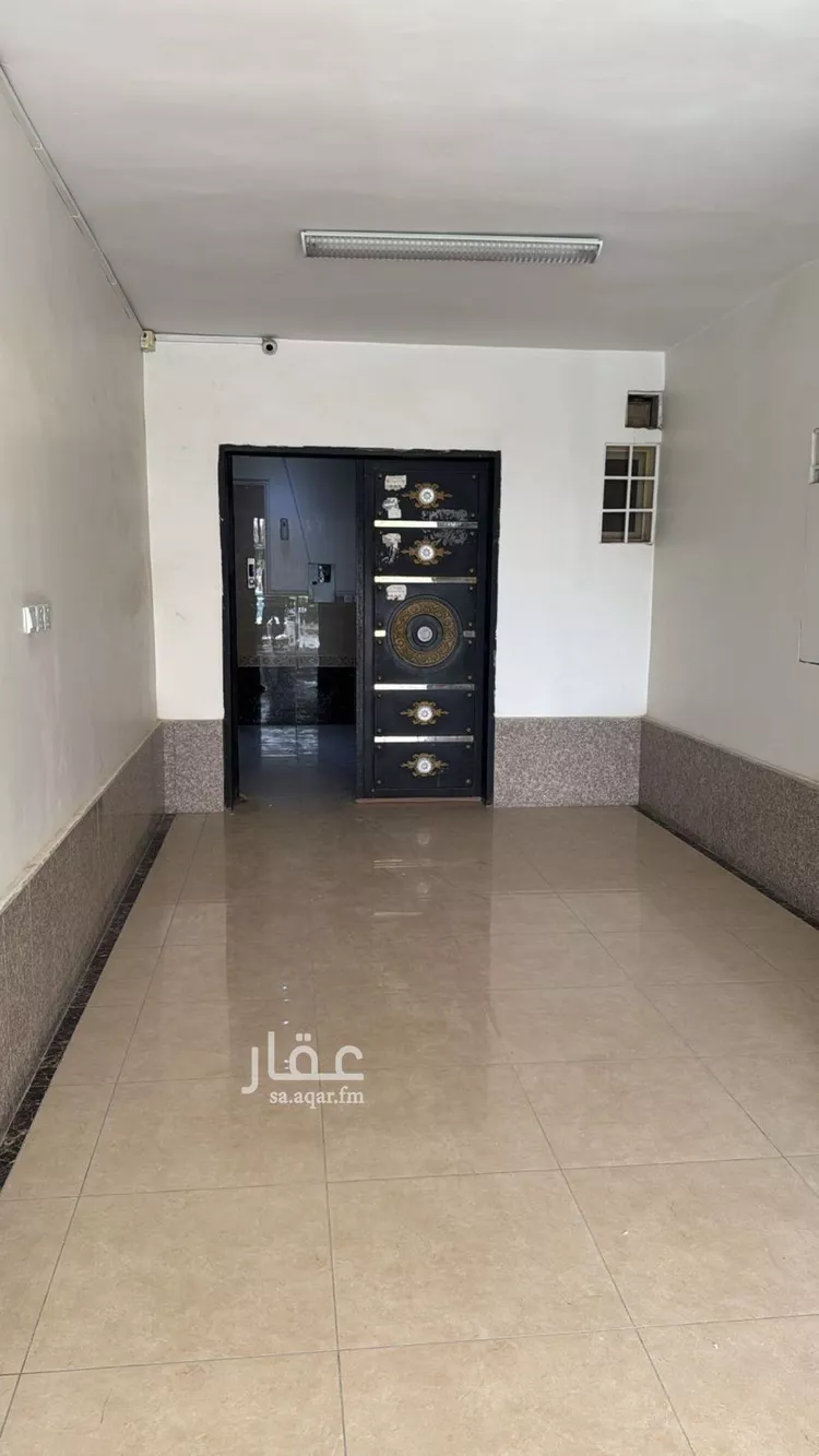 شقة للإيجار في شارع عبدالله بن قيس, حي إشبيلية, مدينة الرياض, منطقة الرياض صورة 2