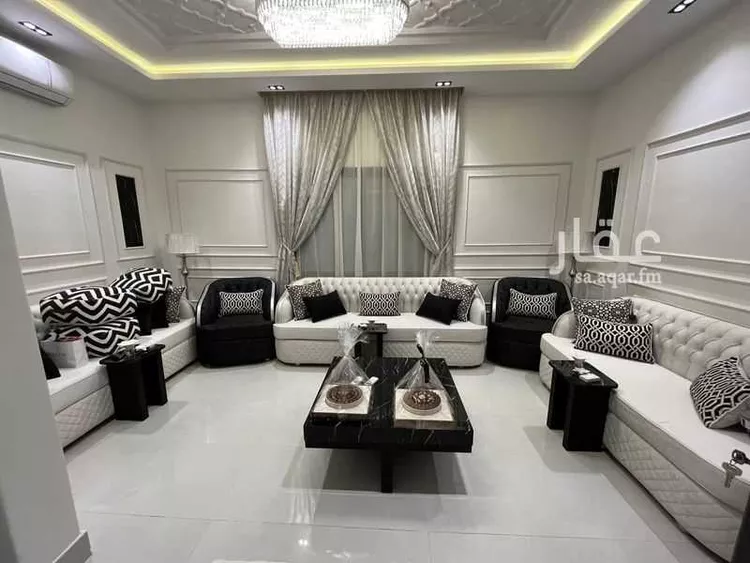 فيلا للبيع في شارع عبدالحق الهاشمي, حي المهدية, مدينة الرياض, منطقة الرياض