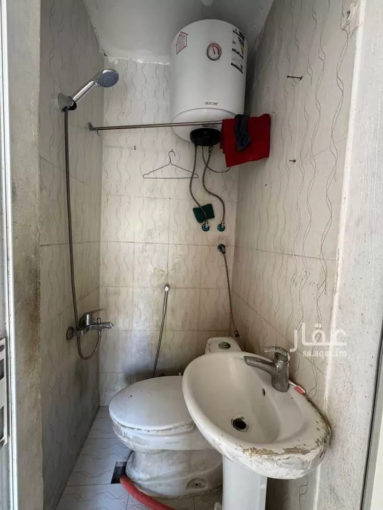 غرفة للإيجار في شارع الرمان ، حي الياسمين ، الرياض ، منطقة الرياض صورة 3