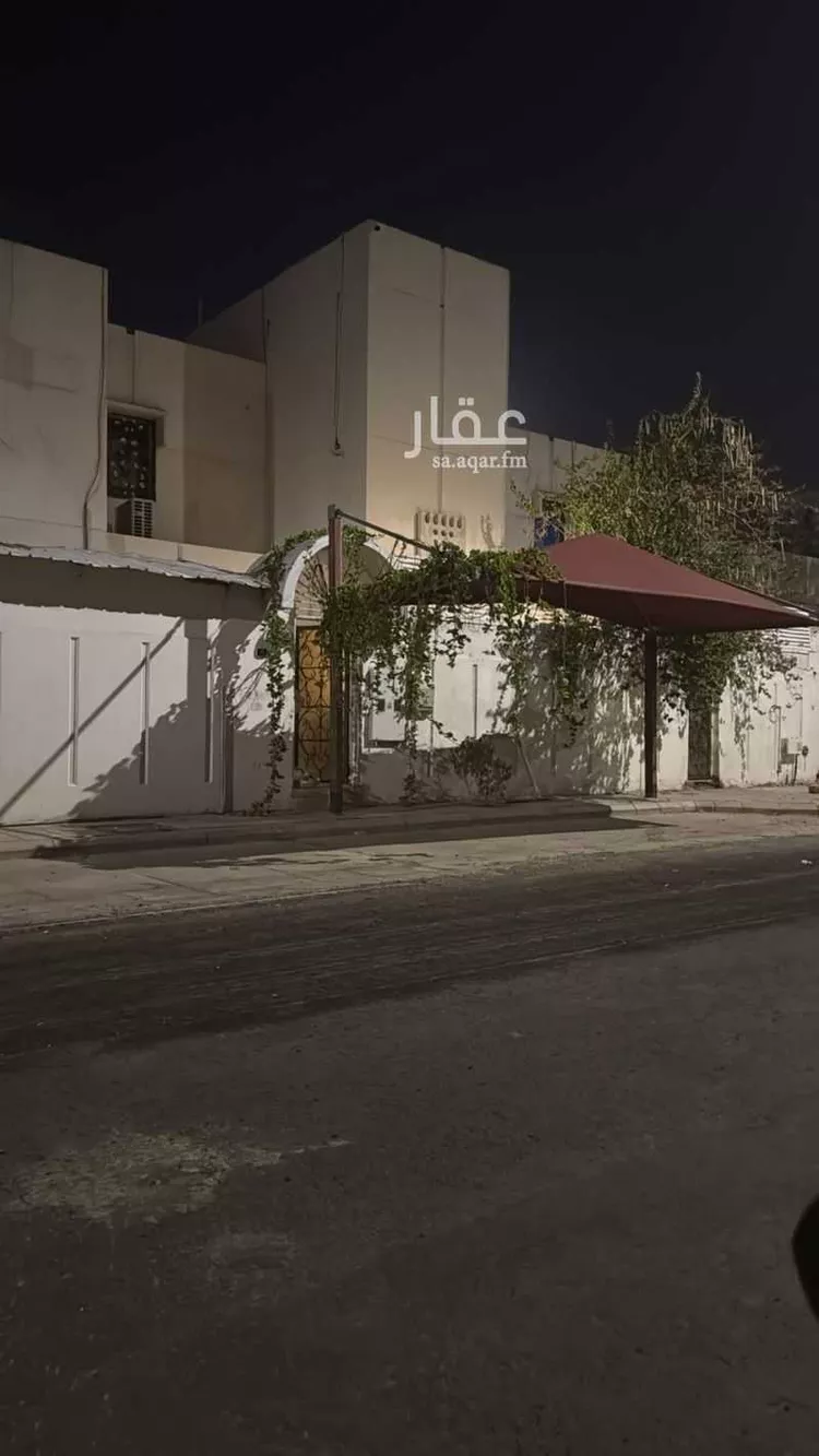 عمارة للبيع في شارع مالك ابن ابي ثعلبة, حي الإسكان, مدينة المدينه المنوره, منطقة المدينة المنورة