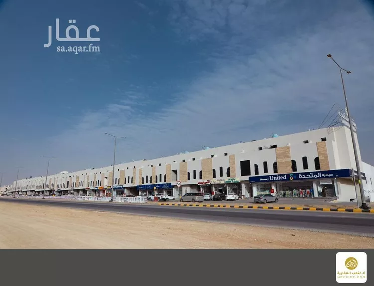 عمارة للإيجار في شارع السنبل, حي الجنادرية, مدينة الرياض, منطقة الرياض 1 صورة