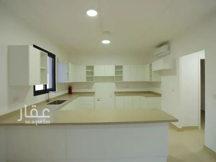 فيلا للبيع في شارع رقم 1020, حي سدرة, مدينة الرياض, منطقة الرياض صورة 5