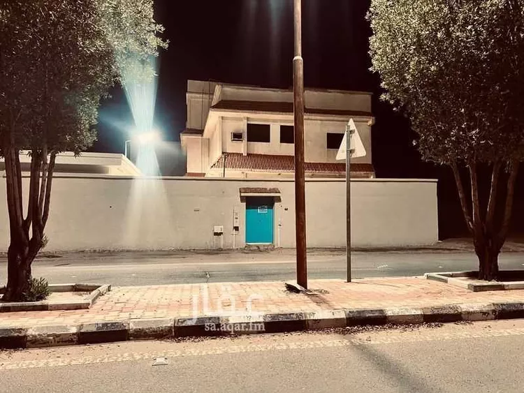 عمارة للإيجار في شارع الامير نايف بن عبدالعزيز, حي السلام, مدينة الدوادمي, منطقة الرياض