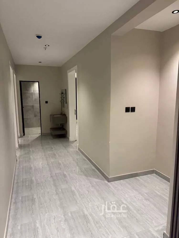 شقة للإيجار في شارع تنومة ، حي الحمراء ، الخبر ، الخبر