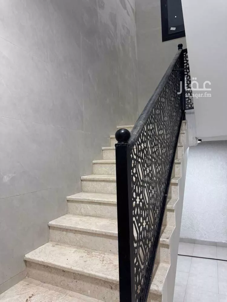 دور للبيع في شارع الحكم ابن مينا ابن الانصاري, حي سكة الحديد, مدينة المدينة المنورة, منطقة المدينة المنورة 6