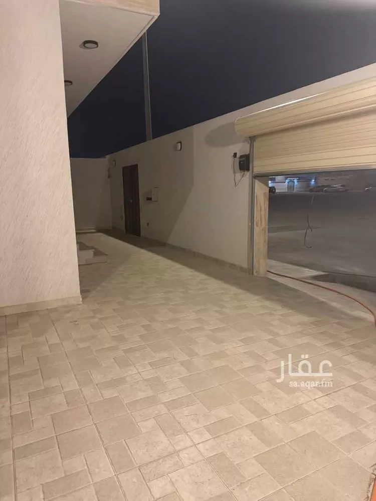 فيلا للبيع في شارع محمد بن صالح الصيمري, حي الدفاع, مدينة المدينة المنورة, منطقة المدينة المنورة صورة 3