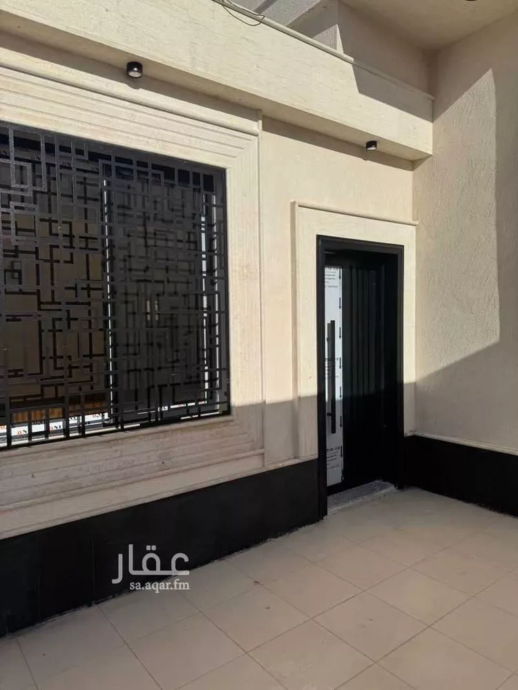 Floor for Sale in Medina As Sikkah Al Hadid 7
