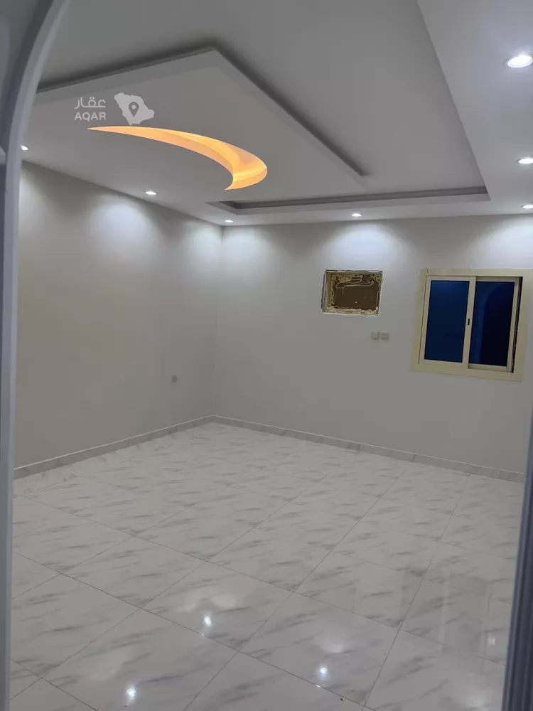 شقة للإيجار في شارع عمرو ابن عبيدالله الحضرمي, حي الدفاع, مدينة المدينة المنورة, منطقة المدينة المنورة 8