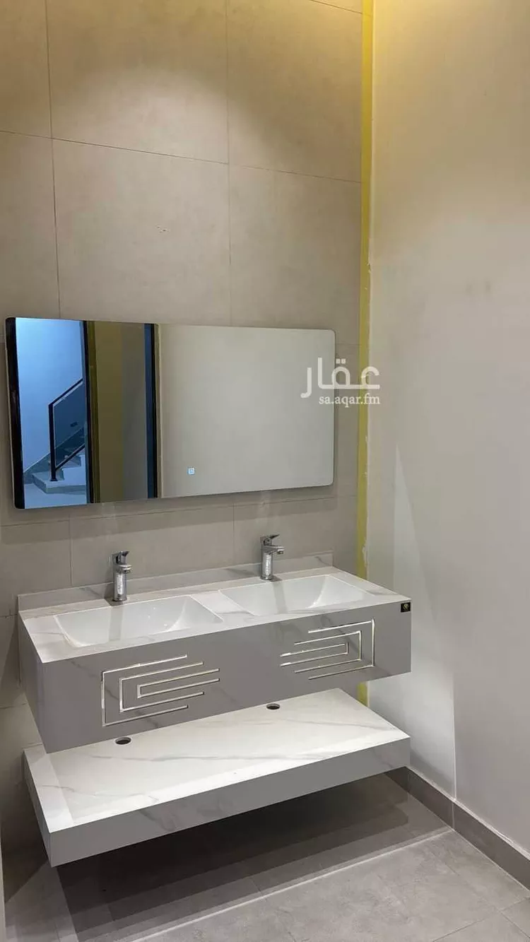 دور للبيع في شارع ابن شاهين, حي الدفاع, مدينة المدينه المنوره, منطقة المدينة المنورة صورة 4