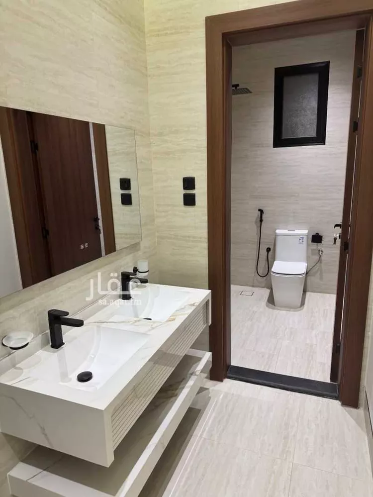 شقة للبيع في شارع ربيعه بن رقيع التميمي, حي الدفاع, مدينة المدينة المنورة, منطقة المدينة المنورة صورة 4