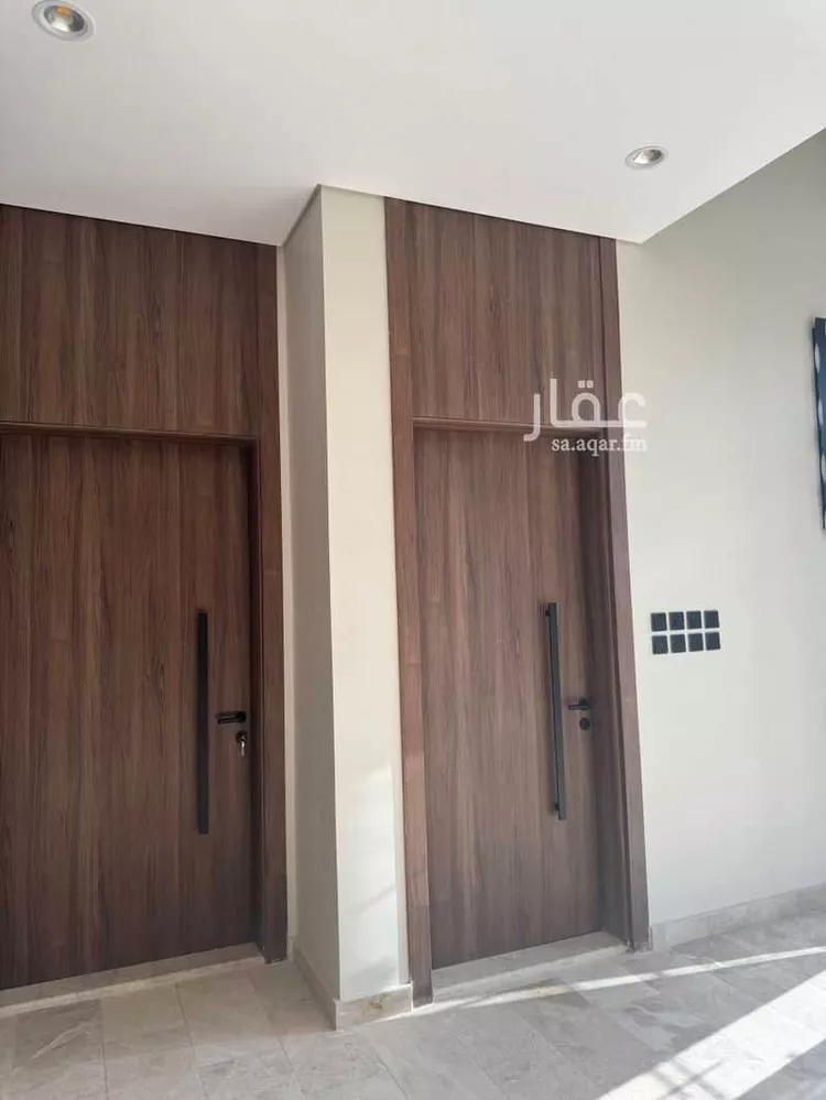 Apartment for Sale in Medina King Fahd 11