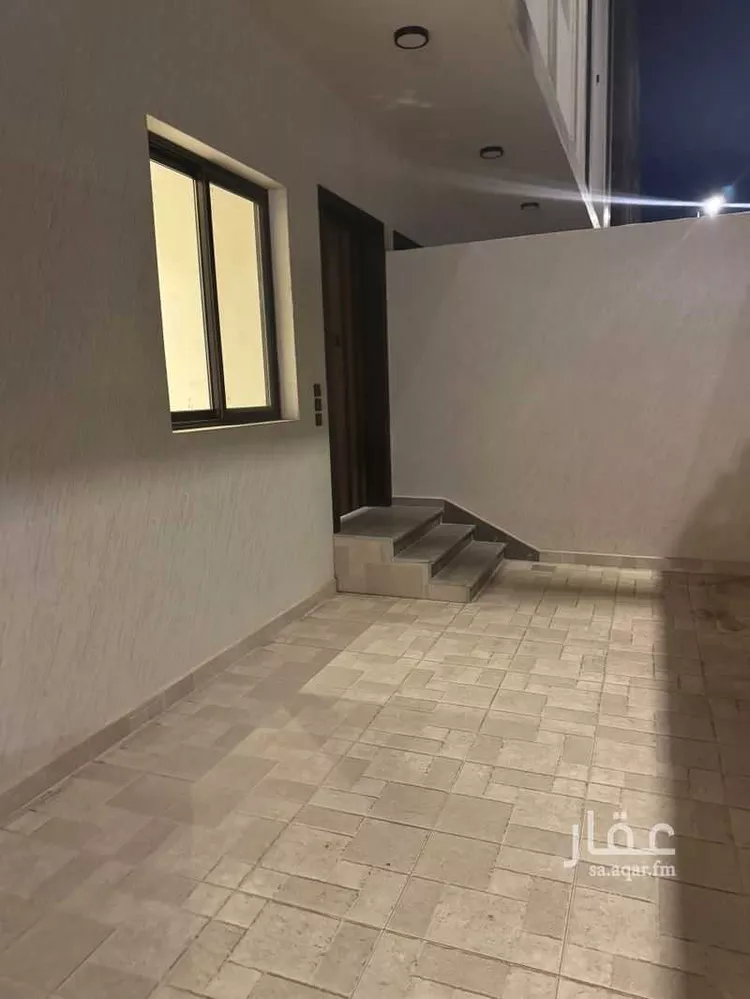 فيلا للبيع في شارع محمد بن صالح الصيمري, حي الدفاع, مدينة المدينة المنورة, منطقة المدينة المنورة صورة 2