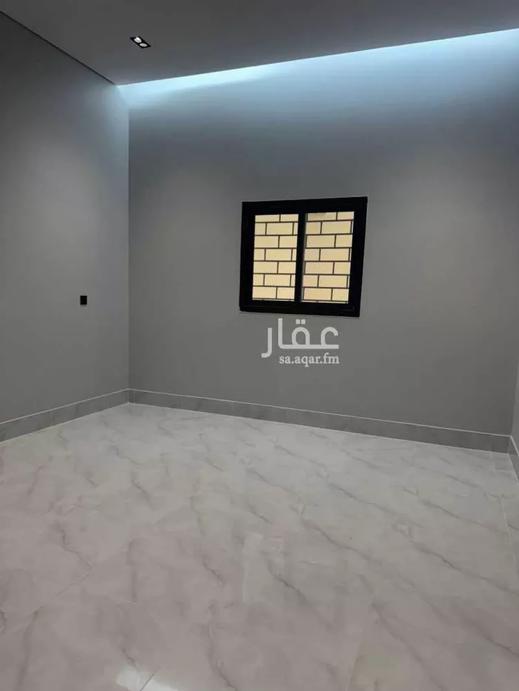 Apartment for Sale in Medina King Fahd 13