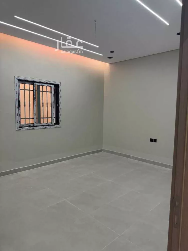 Floor for Sale in Medina As Sikkah Al Hadid 11