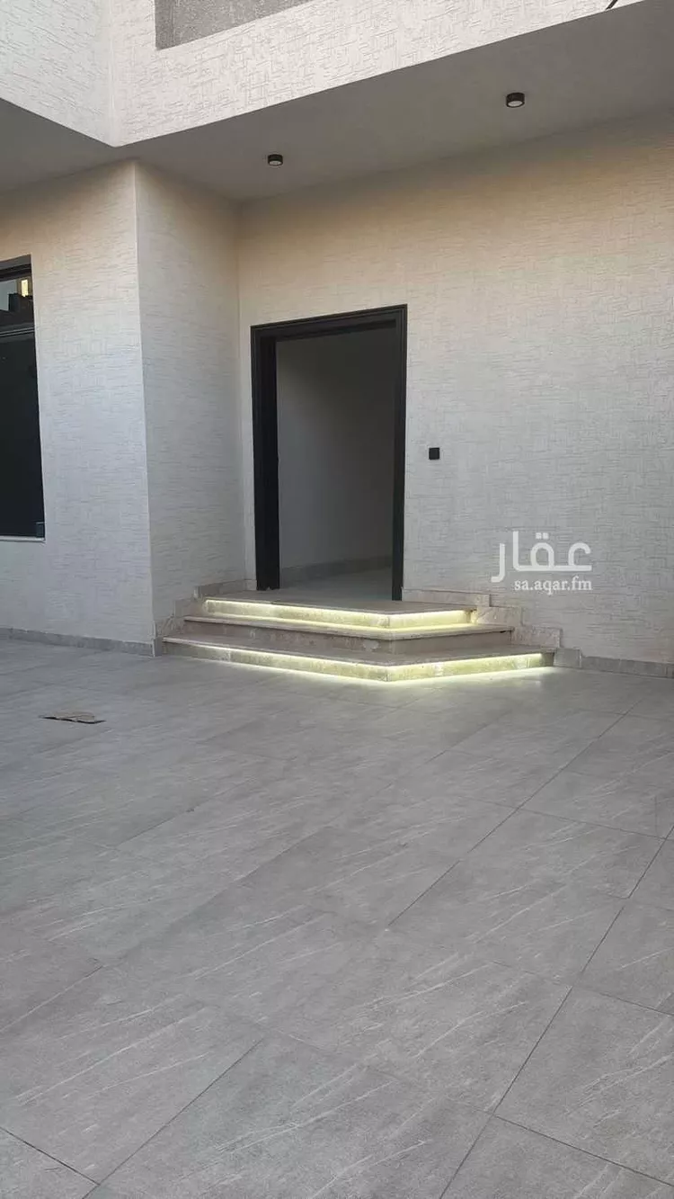 فيلا للبيع في شارع بشر ابن هلال العبدي, حي شوران, مدينة المدينة المنورة, منطقة المدينة المنورة 6
