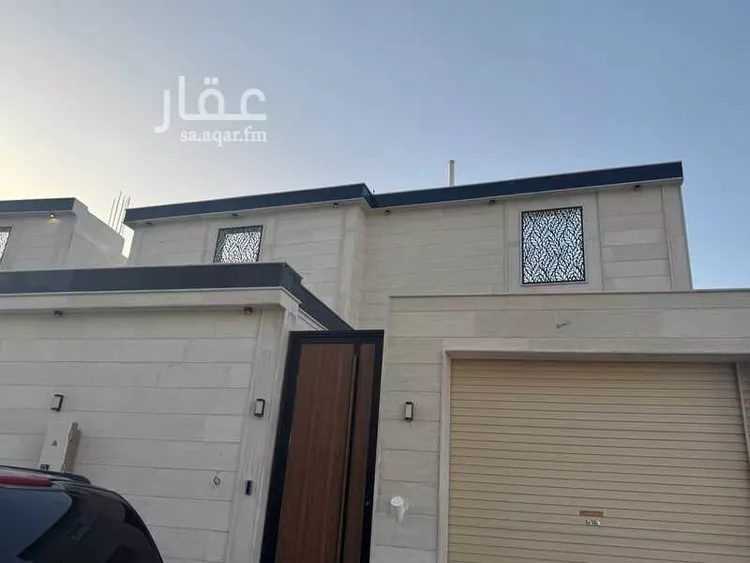 دور للبيع في شارع عبدالفاضل ابن اسماعيل, حي طيبة, مدينة المدينة المنورة, منطقة المدينة المنورة 8