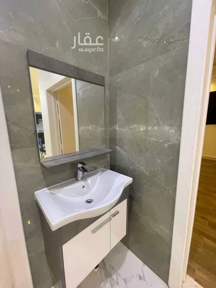 شقة للإيجار في شارع أحمد بن المحدث, حي العريجاء, مدينة الرياض, منطقة الرياض