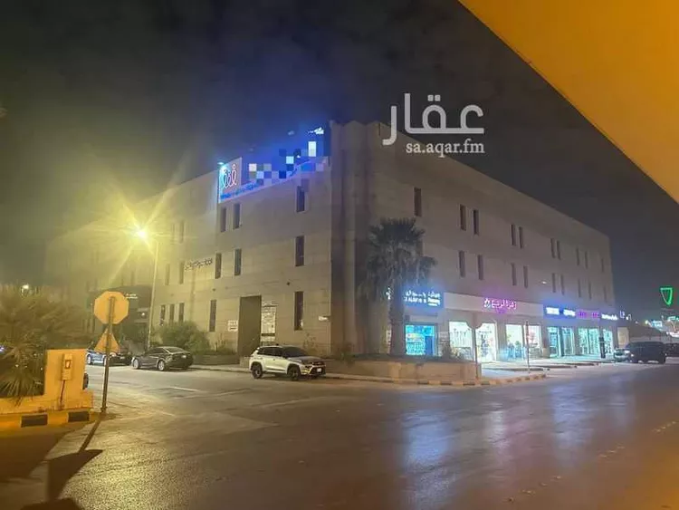 مكتب تجاري للإيجار في شارع التخصصي ، حي المعذر الشمالي ، الرياض ، منطقة الرياض