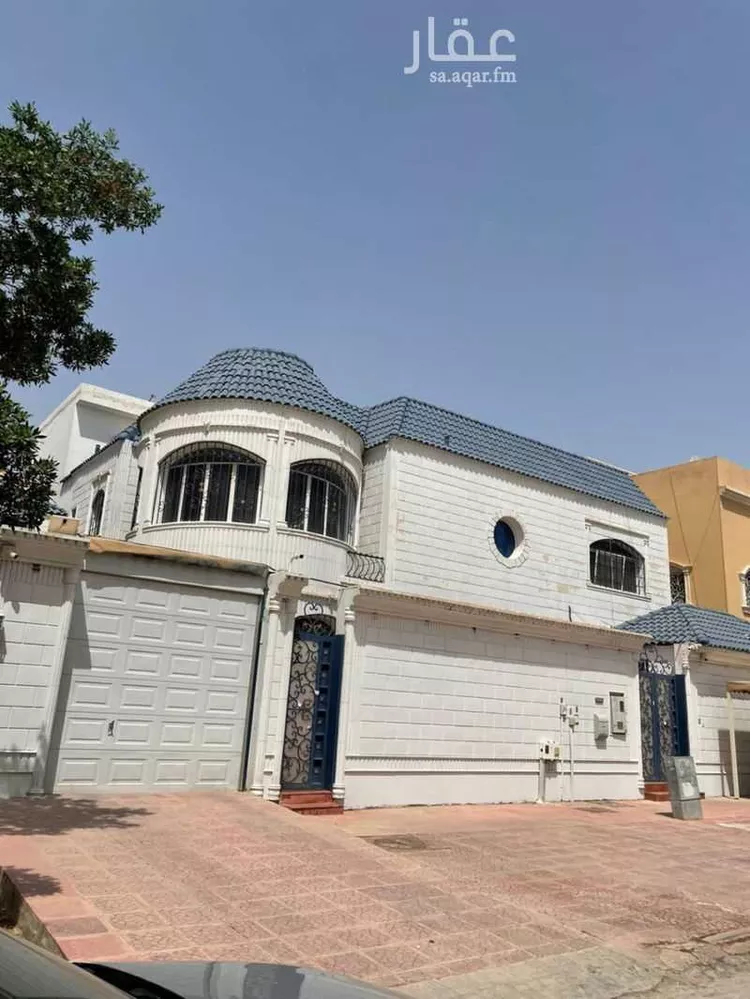فيلا للبيع في شارع صلاح الدين القرشي, حي الجزيرة, مدينة الرياض, منطقة الرياض