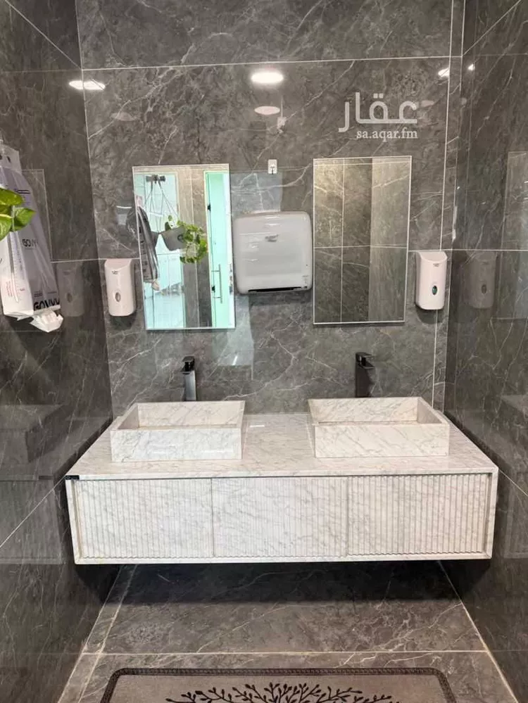 مكتب تجاري للإيجار في شارع طريق الملك فهد, حي الملقا, مدينة الرياض, منطقة الرياض صورة 5