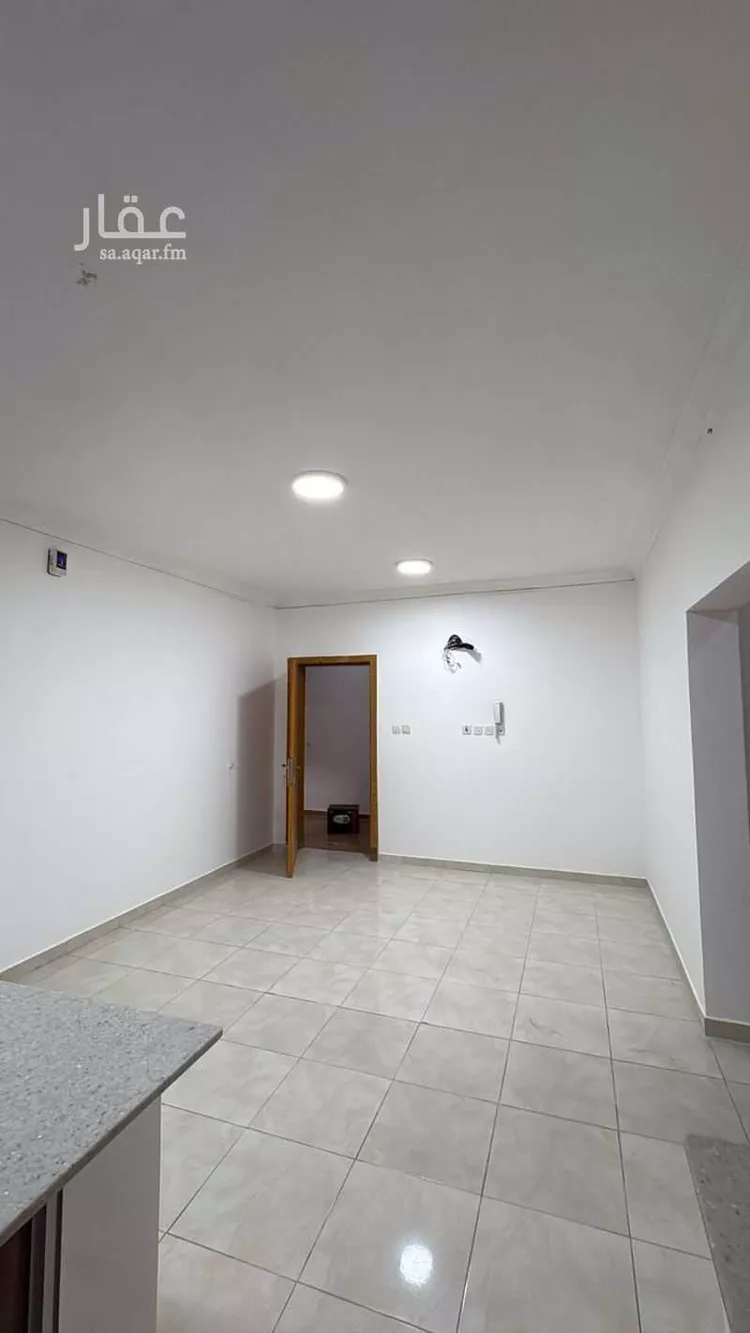 عمارة للإيجار في شارع عمر بن عبد العزيز, حي المحمدية, مدينة الدمام, المنطقة الشرقية صورة 4