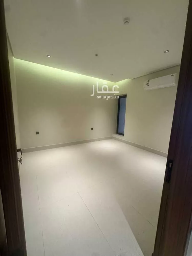 شقة للإيجار في شارع الملك عبد الله بن عبدالعزيز, حي الشاطئ الغربي, مدينة الدمام, المنطقة الشرقية صورة 2