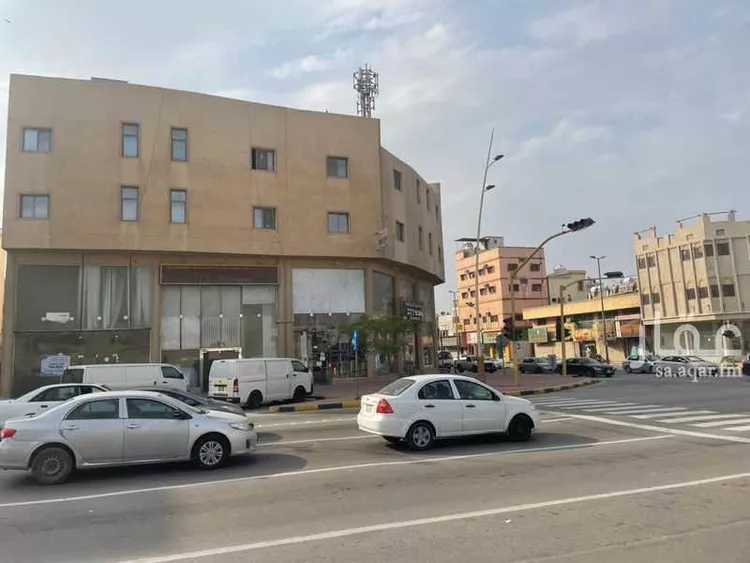عمارة للبيع في شارع الثامن عشر ، حي البادية ، الدمام ، الدمام